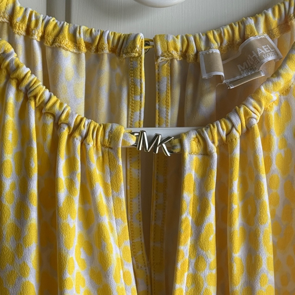 Michael Kors Printed Keyhole Halter Neckline Sleeveless Top (Size: L) EUC - Picture 6 of 13